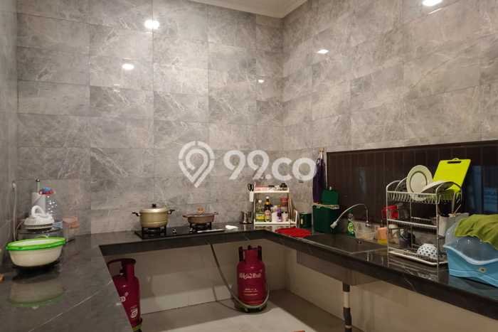 Rumah Mewah Dijual LT 247m2 di Cengkareng, Jakarta Barat Rumah Mewah Dijual LT 247m2 di Cengkareng, Jakarta Barat