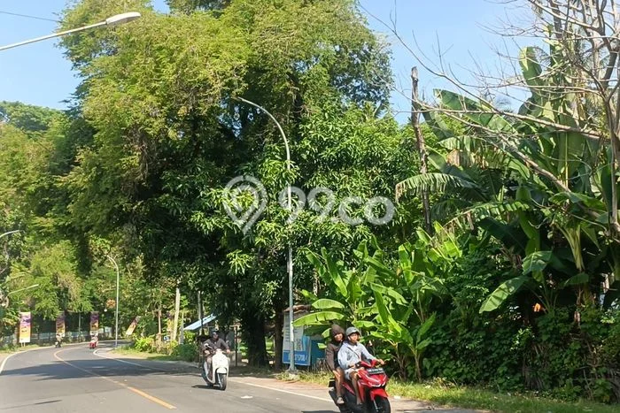 Kavling Tanah untuk Dijual di Senggigi, Lombok Barat, Luas 58000m2 Kavling Tanah untuk Dijual di Senggigi, Lombok Barat, Luas 58000m2