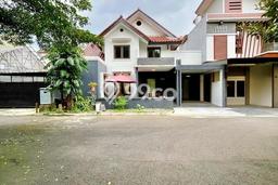 Rumah Elit LB 180m2 Siap Pakai Desain Elegan di Bintaro, Tangerang Selatan Rumah Elit LB 180m2 Siap Pakai Desain Elegan di Bintaro, Tangerang Selatan
