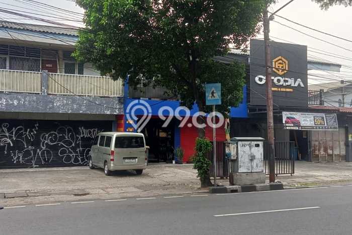 Lahan Dijual Lokasi Kebayoran Lama, Jakarta Selatan dengan Luas Tanah 2170m2 dan Status SHM Lahan Dijual Lokasi Kebayoran Lama, Jakarta Selatan dengan Luas Tanah 2170m2 dan Status SHM