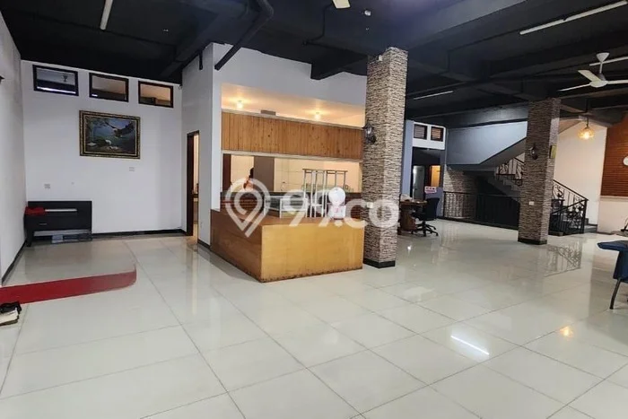 Disewakan Kantor di Pusat Kota Bandung Ramai Strategis Disewakan Kantor di Pusat Kota Bandung Ramai Strategis