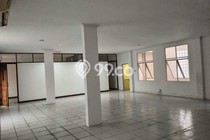 Ruko Bagus Dijual LB 360m2 Lokasi Strategis Bandung Area Cocok untuk Berbisnis Ruko Bagus Dijual LB 360m2 Lokasi Strategis Bandung Area Cocok untuk Berbisnis