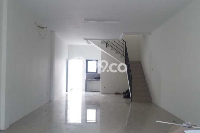 Ruko Dijual di Bandung LT 105m2 & LB 131m2 Lokasi Terbaik! Ruko Dijual di Bandung LT 105m2 & LB 131m2 Lokasi Terbaik!
