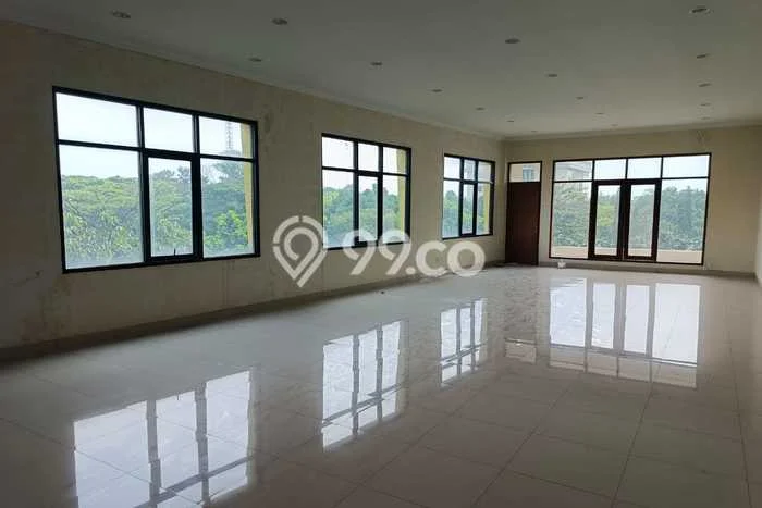 Ruko untuk Disewa di Pusat Bandung Luas Bangunan 375m2 Ruko untuk Disewa di Pusat Bandung Luas Bangunan 375m2