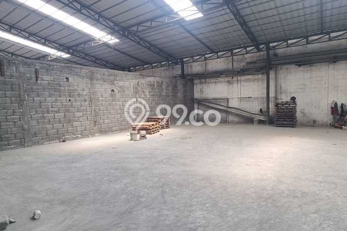 FOR RENT! Gudang di Soekarno Hatta Cocok untuk Bisnis 1600m2 FOR RENT! Gudang di Soekarno Hatta Cocok untuk Bisnis 1600m2