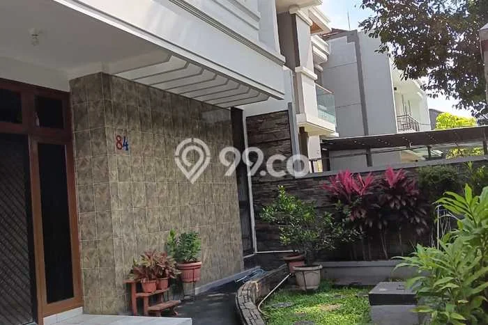 Hunian Mewah Dijual LT 240m2 di Batununggal, Bandung Hunian Mewah Dijual LT 240m2 di Batununggal, Bandung