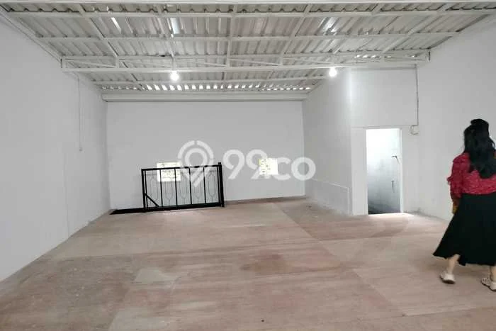 Ruko Disewa di Bandung dengan LB 200m2 Area Komersial Ramai Ruko Disewa di Bandung dengan LB 200m2 Area Komersial Ramai