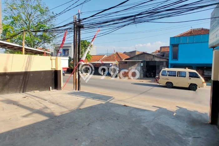 Lokasi Strategis! Dijual Komersial Bisnis di Dayeuhkolot, Bandung Kondisi Baik Lokasi Strategis! Dijual Komersial Bisnis di Dayeuhkolot, Bandung Kondisi Baik