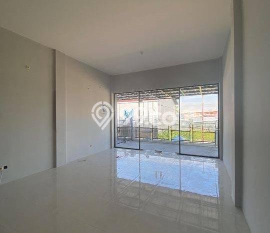 Ruko Bagus Dijual LB 65m2 Lokasi Strategis Bandung Area Cocok untuk Bisnis Ruko Bagus Dijual LB 65m2 Lokasi Strategis Bandung Area Cocok untuk Bisnis