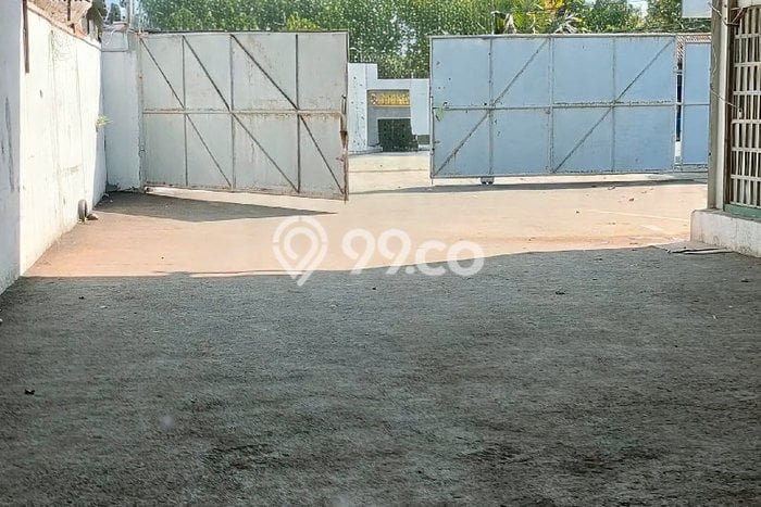 Gudang Disewa di Bandung dengan LB 200m2 Area Komersial Ramai Gudang Disewa di Bandung dengan LB 200m2 Area Komersial Ramai