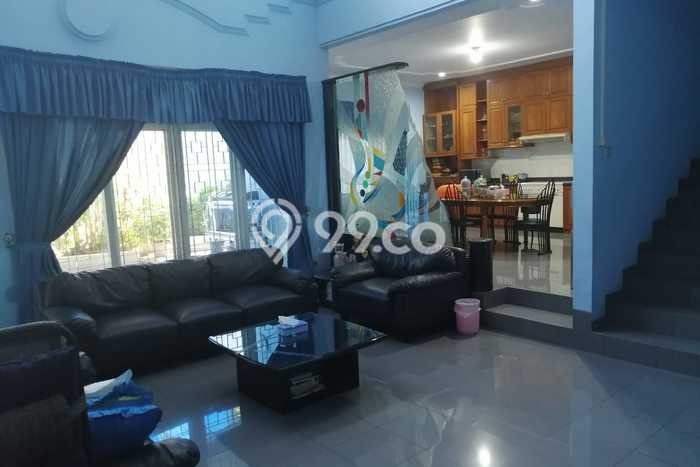 Siap Huni Rumah Mewah 6 Kamar di Astanaanyar Dekat ke Mana Saja Siap Huni Rumah Mewah 6 Kamar di Astanaanyar Dekat ke Mana Saja