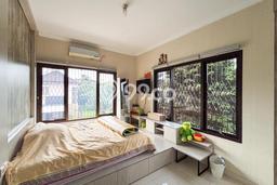 Rumah Eksklusif Siap Huni LT 320m2 di Serpong Utara, Tangerang Selatan Rumah Eksklusif Siap Huni LT 320m2 di Serpong Utara, Tangerang Selatan