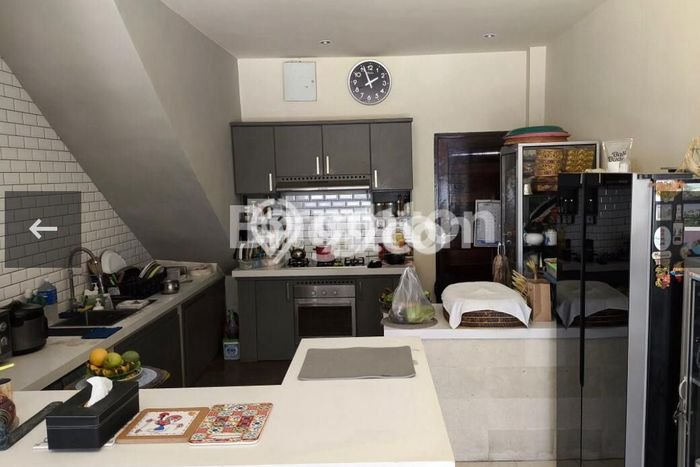 PELUANG INVESTASI! Vila Kawasan , Luas 640m2m², Prospek Menjanjikan PELUANG INVESTASI! Vila Kawasan , Luas 640m2m², Prospek Menjanjikan