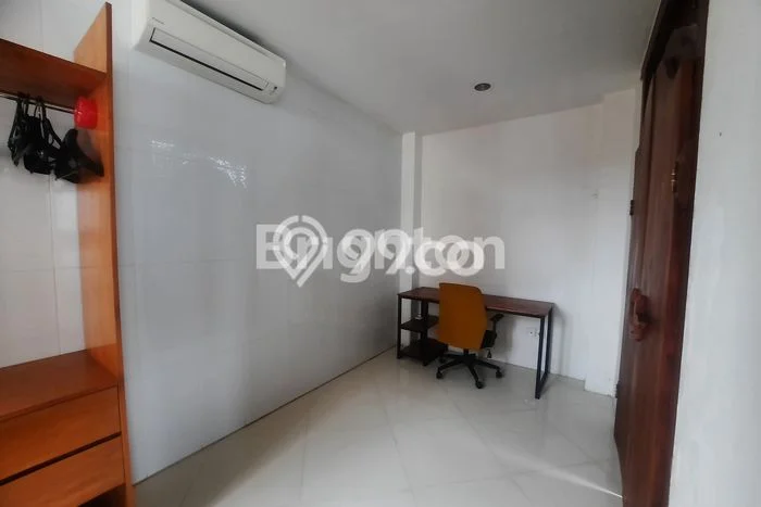 Disewakan Ruko di Kawasan Ramai Kerobokan Luas 40m2 Disewakan Ruko di Kawasan Ramai Kerobokan Luas 40m2