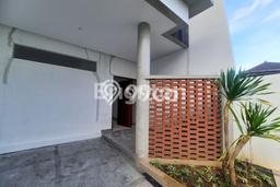 Rumah Minimalis 3 KT LT 99m2 di Ubung Rumah Minimalis 3 KT LT 99m2 di Ubung