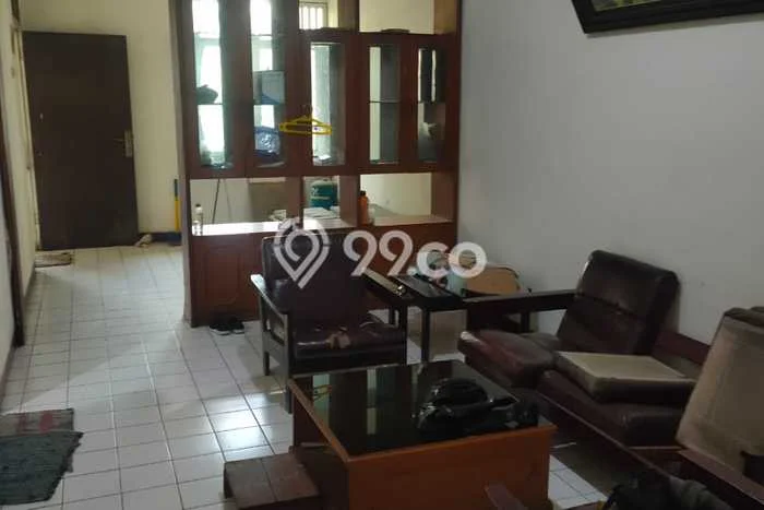 For Sale Hunian Rumah Nyaman 3 KT di Taman Surya, Jakarta Barat For Sale Hunian Rumah Nyaman 3 KT di Taman Surya, Jakarta Barat
