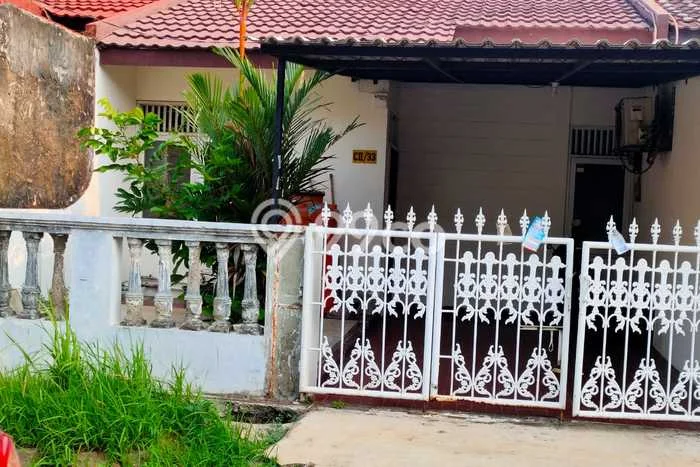 For Sale Hunian Rumah Nyaman 3 KT di Taman Surya, Jakarta Barat For Sale Hunian Rumah Nyaman 3 KT di Taman Surya, Jakarta Barat
