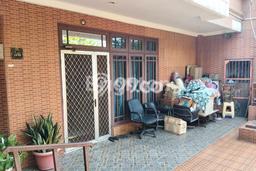 Rumah Elit Modern Siap Huni di Pluit Jakarta Utara Rumah Elit Modern Siap Huni di Pluit Jakarta Utara