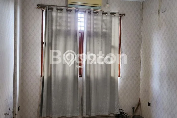 Hunian Mewah Siap Huni LT 160m2 di Cipayung, Jakarta Timur Hunian Mewah Siap Huni LT 160m2 di Cipayung, Jakarta Timur