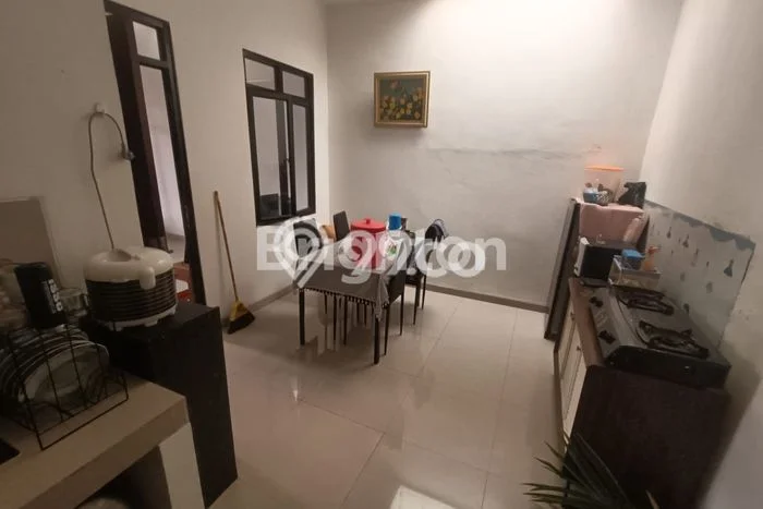 Dijual Rumah 2 Kamar Lokasi Strategis Bagus dan Strategis di Setu Dijual Rumah 2 Kamar Lokasi Strategis Bagus dan Strategis di Setu