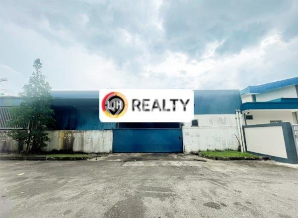 LOKASI BISNIS! Gudang Disewakan di Batam Centre, Luas 930m², Area Strategis, Siap Usaha LOKASI BISNIS! Gudang Disewakan di Batam Centre, Luas 930m², Area Strategis, Siap Usaha