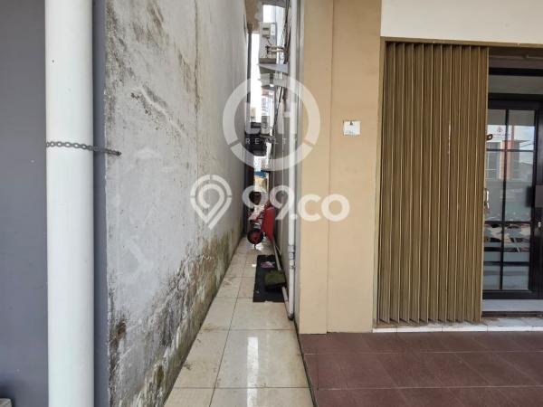 Ruko Bagus Dijual LB 180m2 Lokasi Strategis Batam Area Cocok untuk Bisnis Ruko Bagus Dijual LB 180m2 Lokasi Strategis Batam Area Cocok untuk Bisnis