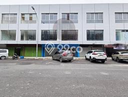 Ruko di Batam Kota, Luas 360m2m², Akses Utama, Ready Operasi Ruko di Batam Kota, Luas 360m2m², Akses Utama, Ready Operasi