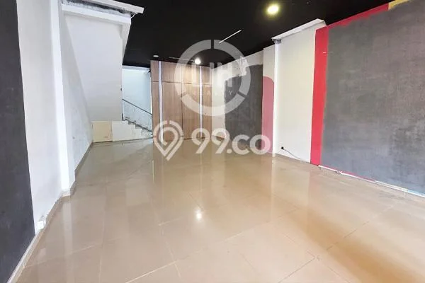 LOKASI TERBAIK! Ruko Kawasan , Luas 225m2m², Area Bisnis LOKASI TERBAIK! Ruko Kawasan , Luas 225m2m², Area Bisnis