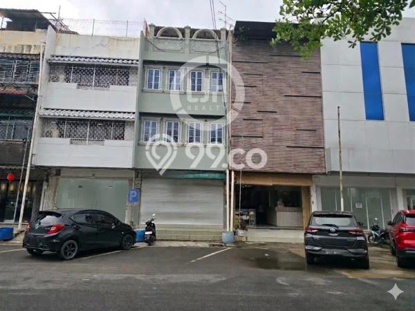 FOR RENT! Ruko di Nagoya Cocok untuk Bisnis 225m2 FOR RENT! Ruko di Nagoya Cocok untuk Bisnis 225m2