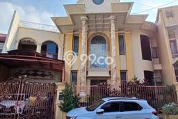 Dijual Rumah Mewah Megah Dengan View Cantik di Kalideres, Jakarta Barat Dijual Rumah Mewah Megah Dengan View Cantik di Kalideres, Jakarta Barat