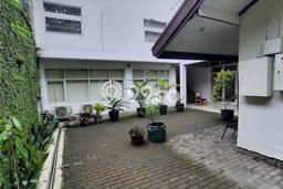 Kantor Kawasan Coblong, Luas 680m², Lokasi Berkembang, Mainroad Kantor Kawasan Coblong, Luas 680m², Lokasi Berkembang, Mainroad