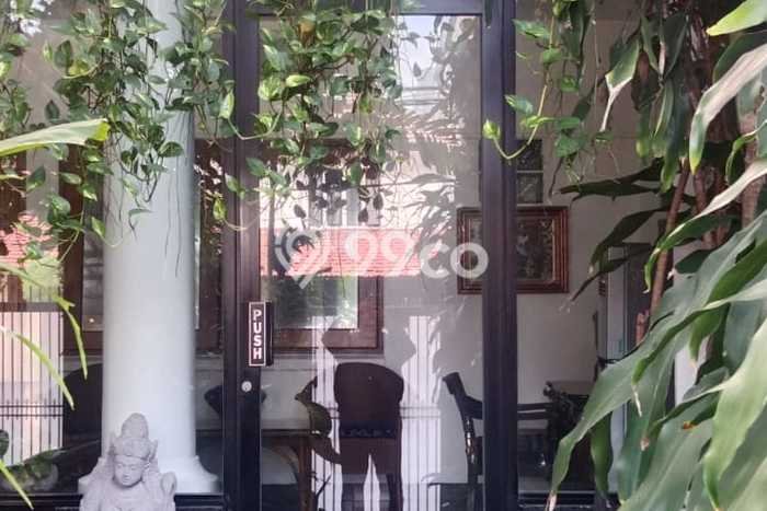 Kost Nyaman Strategis di Menteng Full Furnished Kost Nyaman Strategis di Menteng Full Furnished