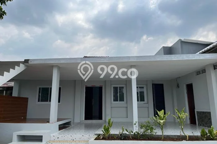 PENAWARAN EKSKLUSIF! Rumah kawasan Bondongan, 3 KT, Lingkungan Elite, Luas 280m2m² Bangunan 140m2m² PENAWARAN EKSKLUSIF! Rumah kawasan Bondongan, 3 KT, Lingkungan Elite, Luas 280m2m² Bangunan 140m2m²
