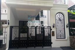 Rumah Luxury Modern Siap Huni di Bintaro Tangerang Selatan Rumah Luxury Modern Siap Huni di Bintaro Tangerang Selatan