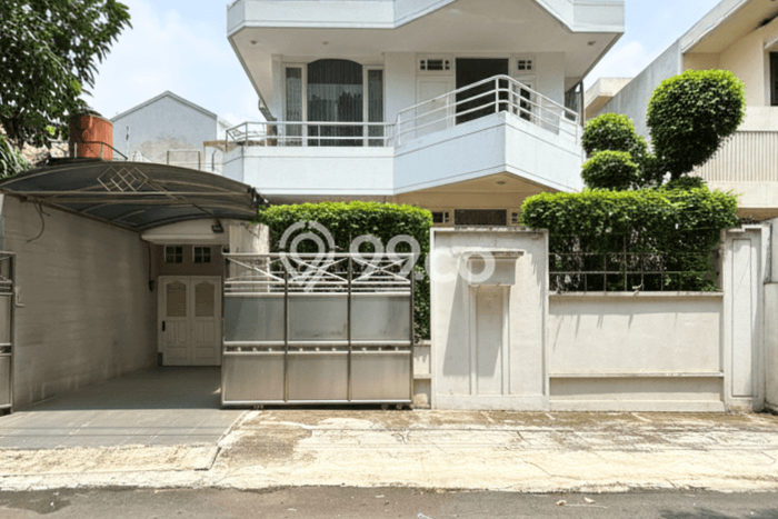 Rumah Luxury Modern Siap Huni di Cawang Jakarta Timur Rumah Luxury Modern Siap Huni di Cawang Jakarta Timur