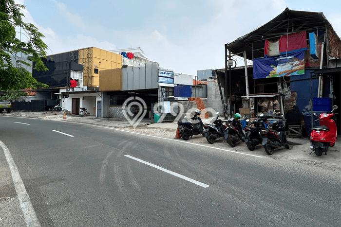 Tanah Kosong Dijual di Jakarta Selatan dengan Area 270m2 Tanah Kosong Dijual di Jakarta Selatan dengan Area 270m2