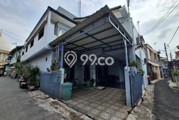 Kost untuk Dijual di Bukit Duri Punya 15 Kamar Kost untuk Dijual di Bukit Duri Punya 15 Kamar