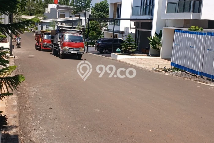 Rumah Bagus area Semarang Barat, Semarang, LT 123m², LB 80m² Rumah Bagus area Semarang Barat, Semarang, LT 123m², LB 80m²