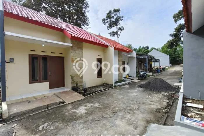 Rumah Area Nyaman di Mijen, Semarang, LT 184m² Bangunan 45m² Rumah Area Nyaman di Mijen, Semarang, LT 184m² Bangunan 45m²