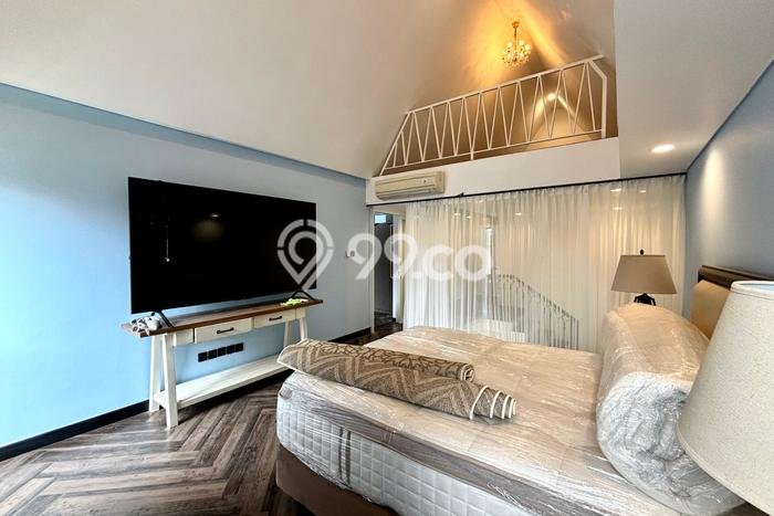 For Sale! Premium House LT 151m2 Desain Elegan di Jati Padang For Sale! Premium House LT 151m2 Desain Elegan di Jati Padang