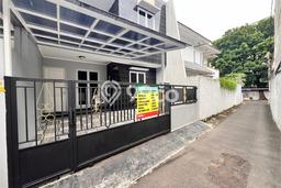 For Sale Rumah Mewah Exclusive di Tebet, Jakarta Selatan For Sale Rumah Mewah Exclusive di Tebet, Jakarta Selatan