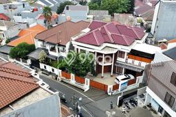 Rumah Asri area Tebet, Akses ke Tebet, Jakarta Selatan, Jakarta Selatan - 6 KT Rumah Asri area Tebet, Akses ke Tebet, Jakarta Selatan, Jakarta Selatan - 6 KT
