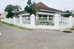 Dijual Rumah Mewah Exclusive di Laweyan, Surakarta Dijual Rumah Mewah Exclusive di Laweyan, Surakarta