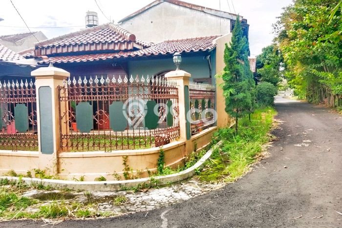 Dijual Rumah Minimalis Bagus Punya 3 KT di Laweyan Surakarta SHM Dijual Rumah Minimalis Bagus Punya 3 KT di Laweyan Surakarta SHM