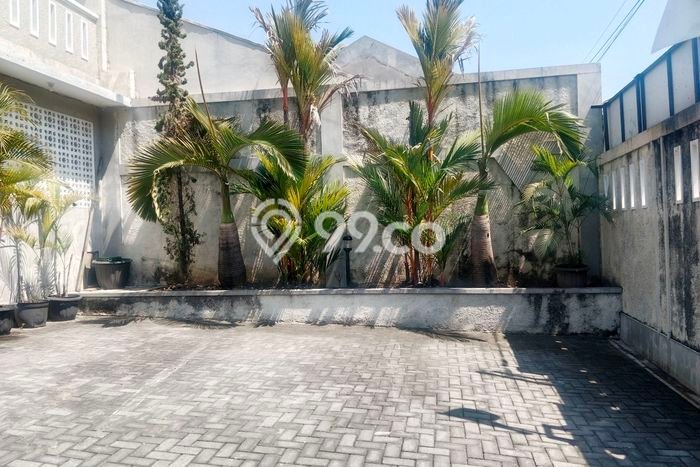 Hunian Mewah Dijual LT 255m2 di Banjarsari, Surakarta Hunian Mewah Dijual LT 255m2 di Banjarsari, Surakarta