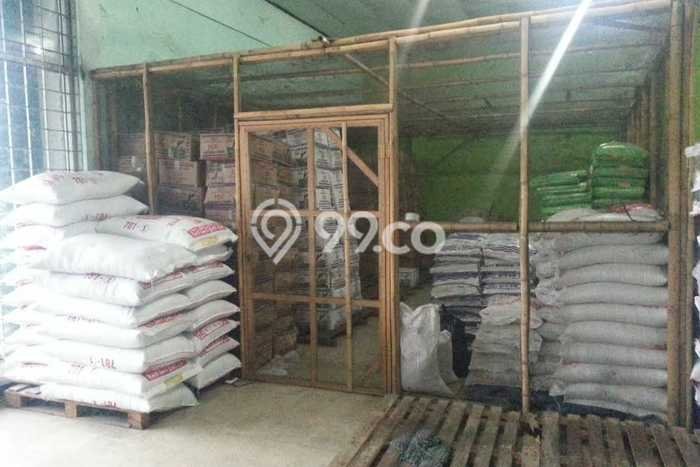 Gudang Dijual di Sukoharjo LT 2654m2 & LB 1061m2 Lokasi Terbaik! Gudang Dijual di Sukoharjo LT 2654m2 & LB 1061m2 Lokasi Terbaik!