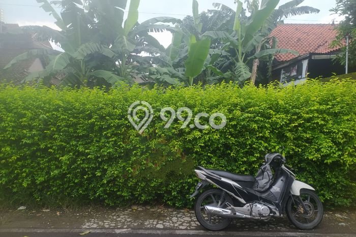 Jarang Ada! Tanah di Colomadu Punya Luas 186m2 SHM Jarang Ada! Tanah di Colomadu Punya Luas 186m2 SHM