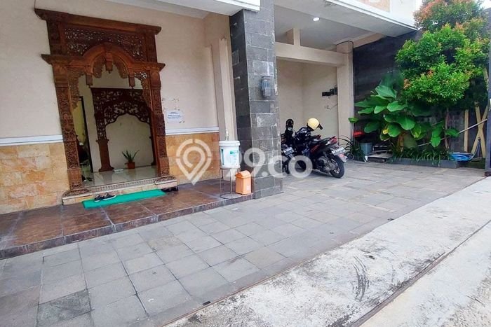 For Sale Rumah Mewah Exclusive di Colomadu, Karanganyar For Sale Rumah Mewah Exclusive di Colomadu, Karanganyar