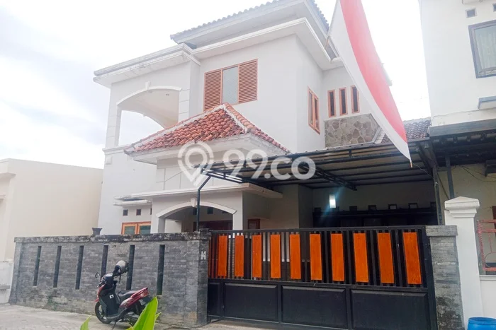 Disewakan Cepat Rumah Kondisi Bagus di Kawasan Colomadu, Karanganyar Disewakan Cepat Rumah Kondisi Bagus di Kawasan Colomadu, Karanganyar