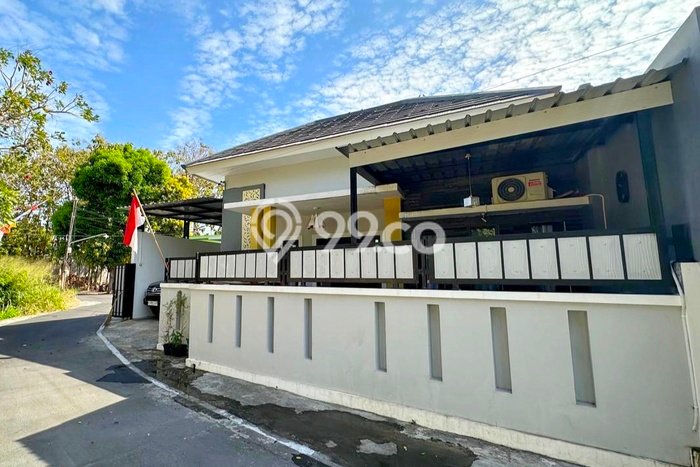 Dijual Rumah Minimalis Bagus Punya 2 KT di Colomadu Karanganyar SHM Dijual Rumah Minimalis Bagus Punya 2 KT di Colomadu Karanganyar SHM